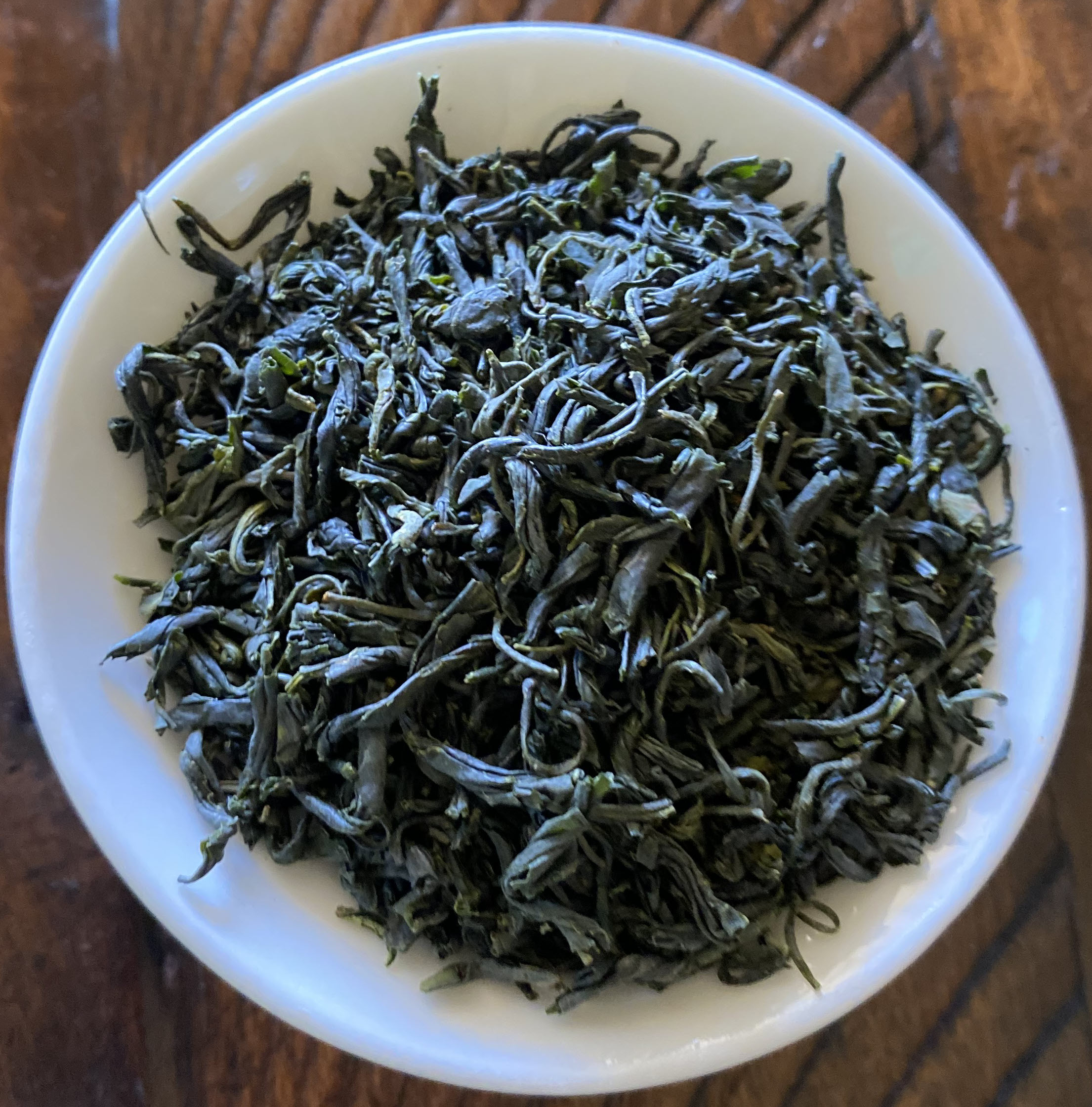 kamairicha dry leaves