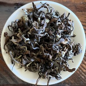Nepal floral oolong leaves
