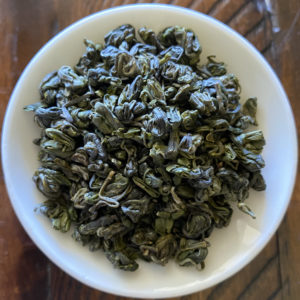 rising phoenix green dry leaves