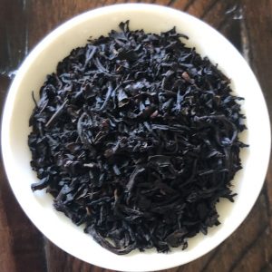 Vanilla Black Dry leaves